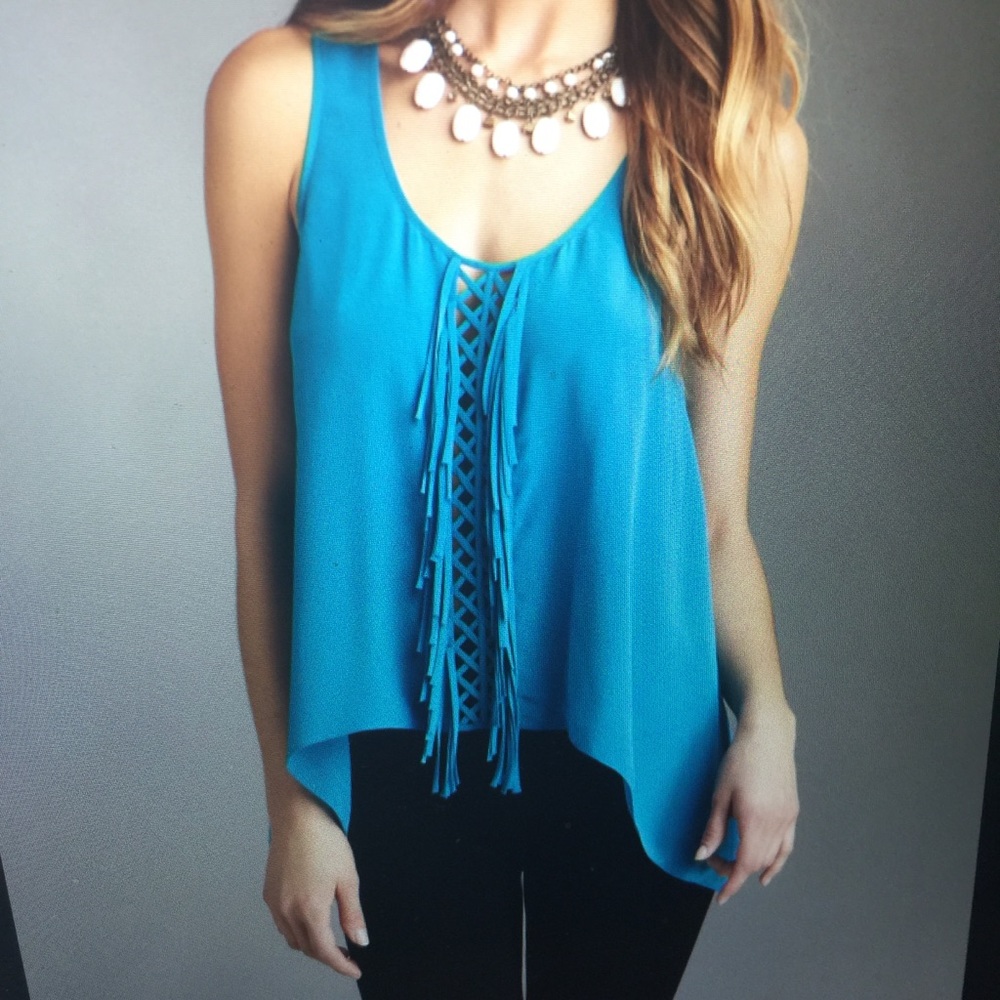 🌺Final Price🌺NWT BCBG MaxAzria Silk Fringe Top